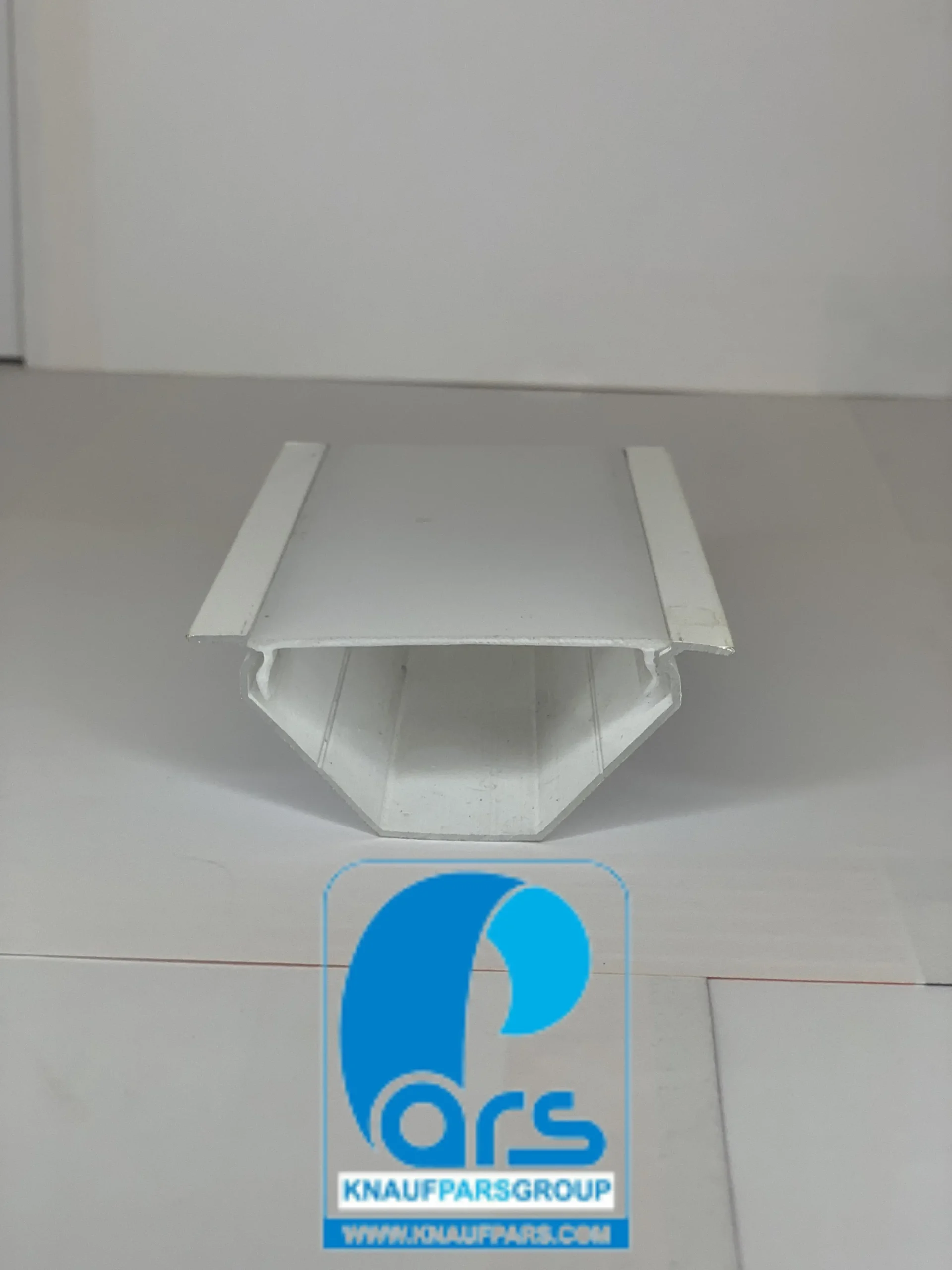 پروفیل لاین نوری کنجی