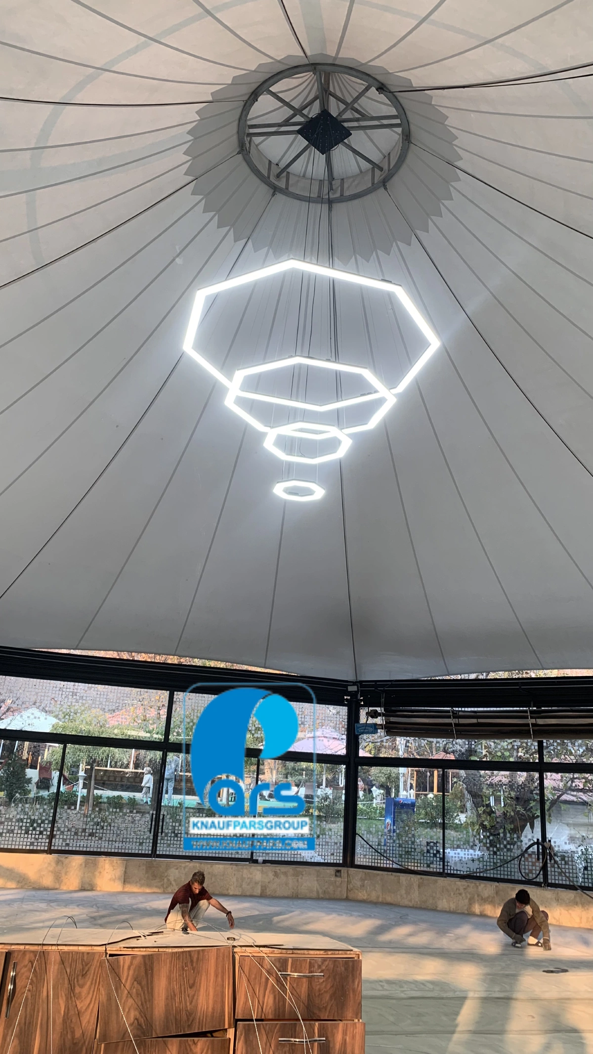 لاین نوری سقف پذیرایی